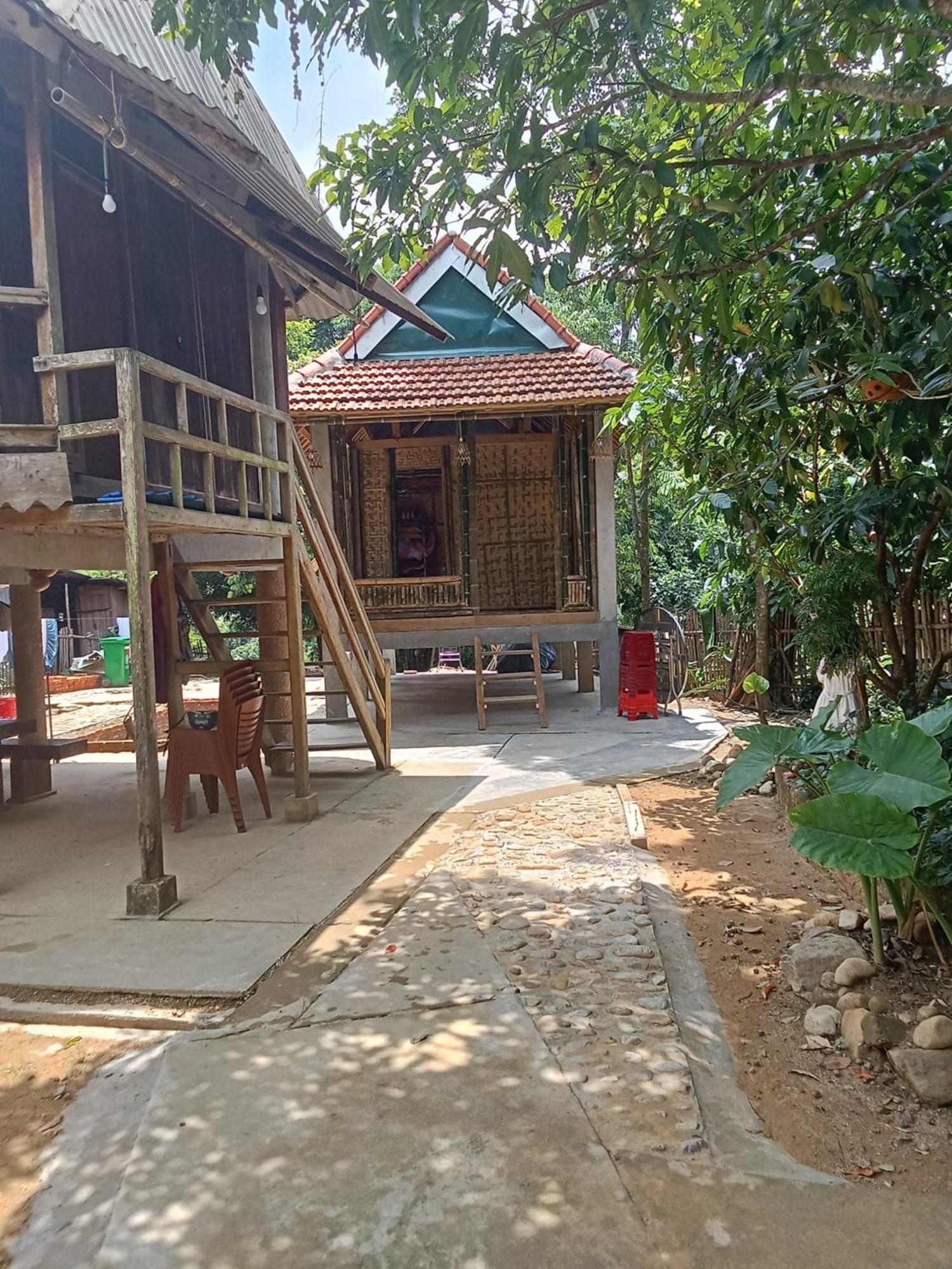 Homestay Ho Son - Thac Anor A Luoi Exterior photo